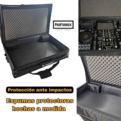 Maleta controladora DJ con bloques de espuma para pantalla.